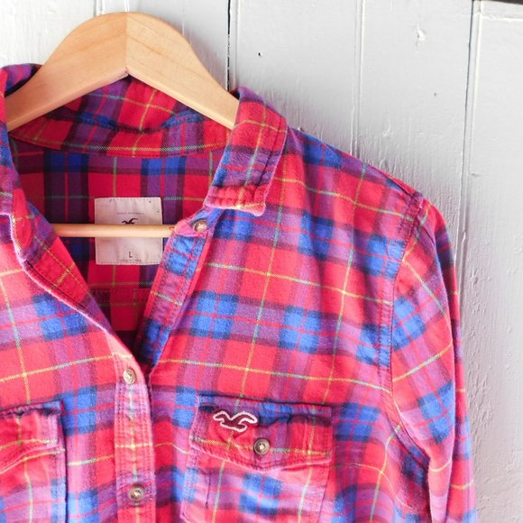 Hollister Apple Picking Shirt - Picture 2 of 9